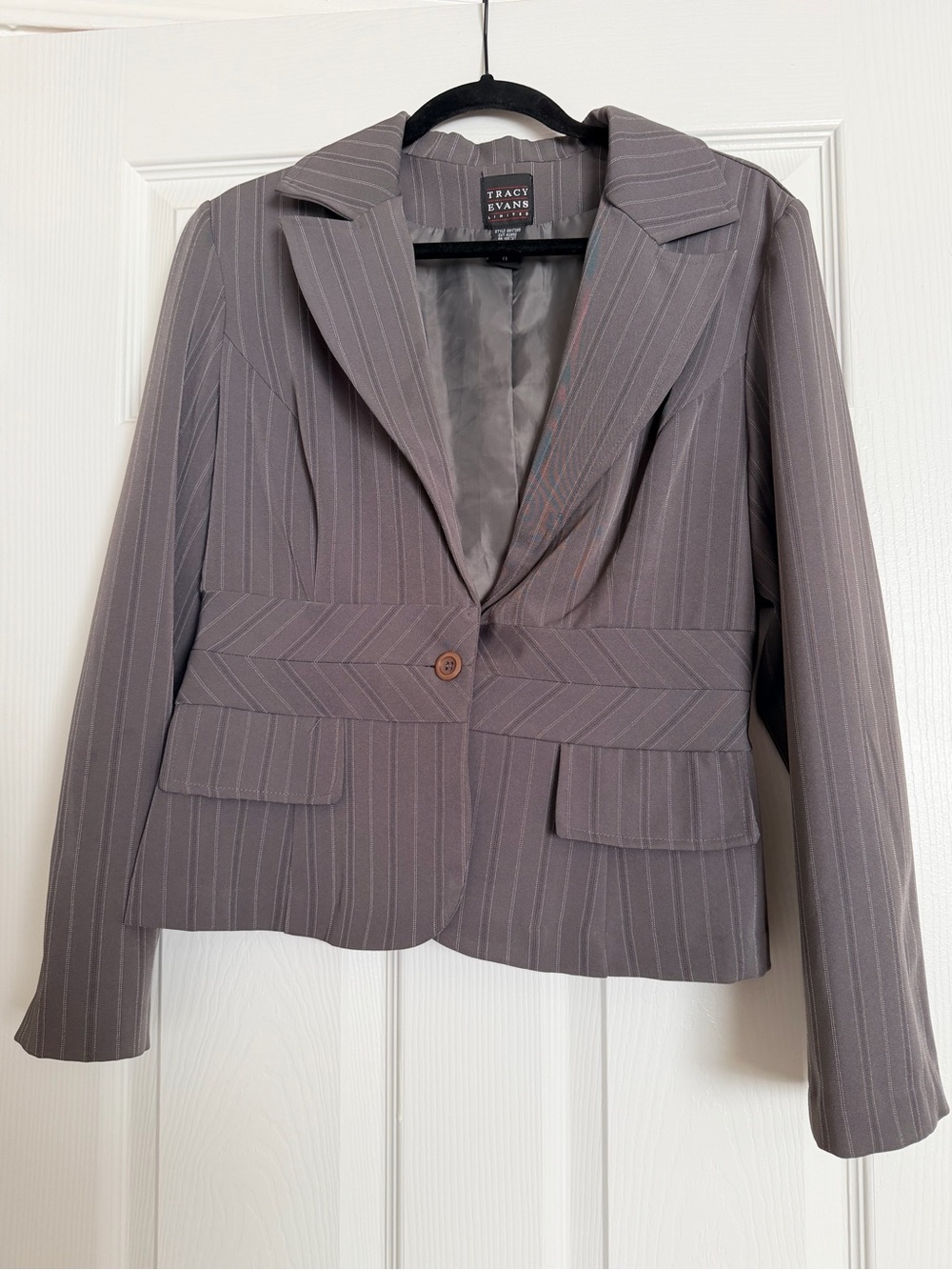 Tracy Evans Taupe Pinstripe Notch-Lapel Blazer
